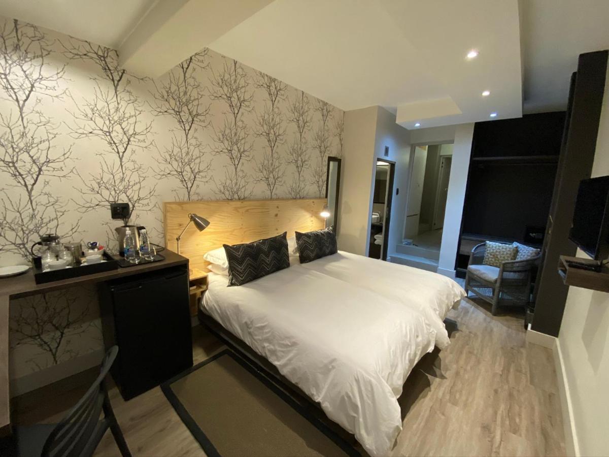 Herzinger Boutique Guesthouse Klein Windhoek Екстериор снимка