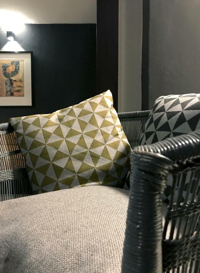 Herzinger Boutique Guesthouse Klein Windhoek Екстериор снимка